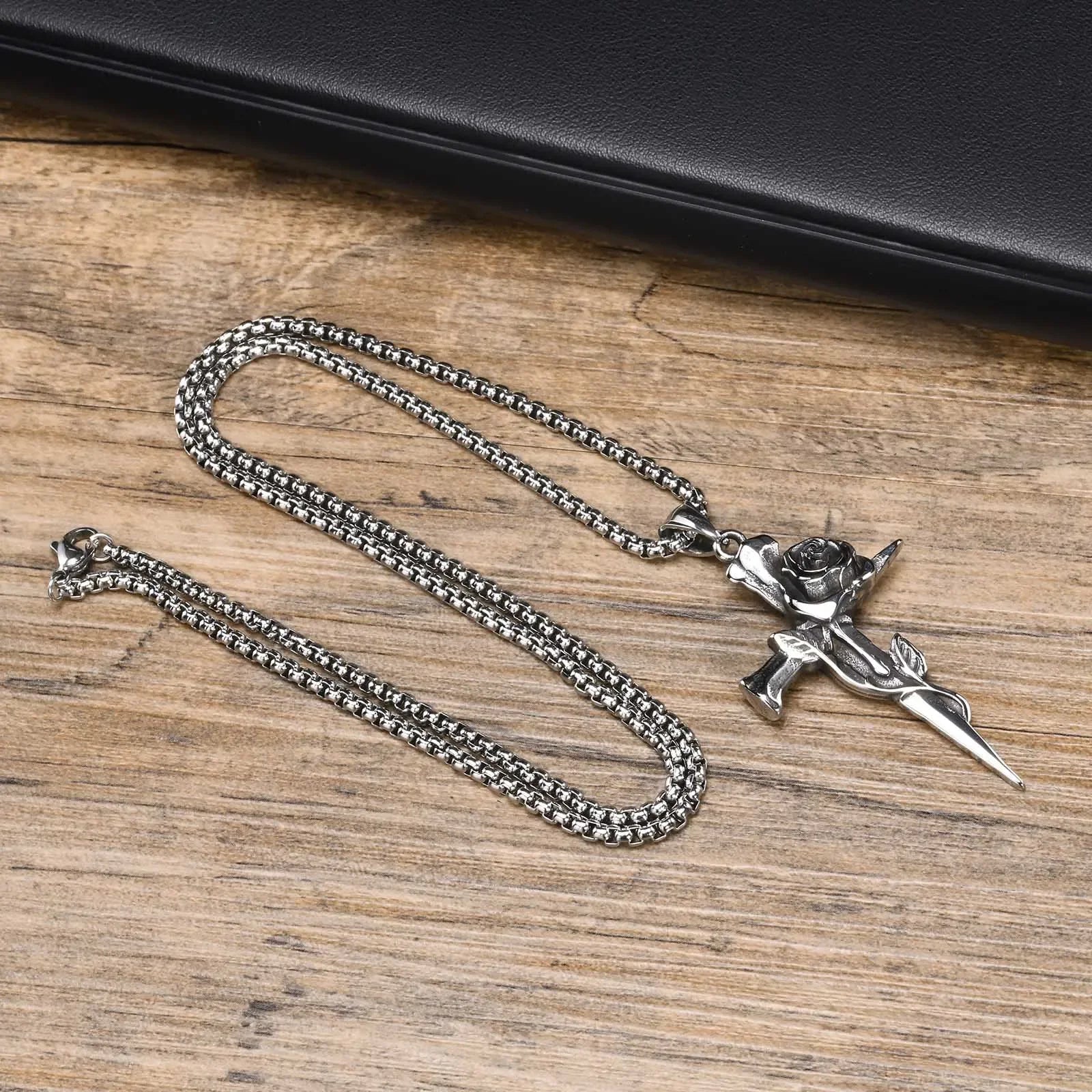 Gothic Rose Cross Necklace – Silver-Tone Pendant for Men